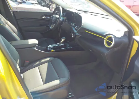 2024 Chevrolet Trax Fwd Activ z USA, uszkodzony, nr VIN KL77LKE23RC212198